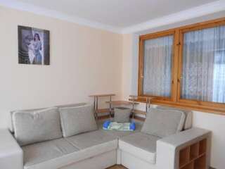 Гостиница Guest House Lenina 35 Алупка Люкс с кроватью размера "king-size" и видом на море-2